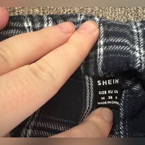 SHEIN Monochrome Plaid Fabric